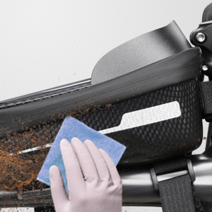 Hard Casing Bike Bag (4)